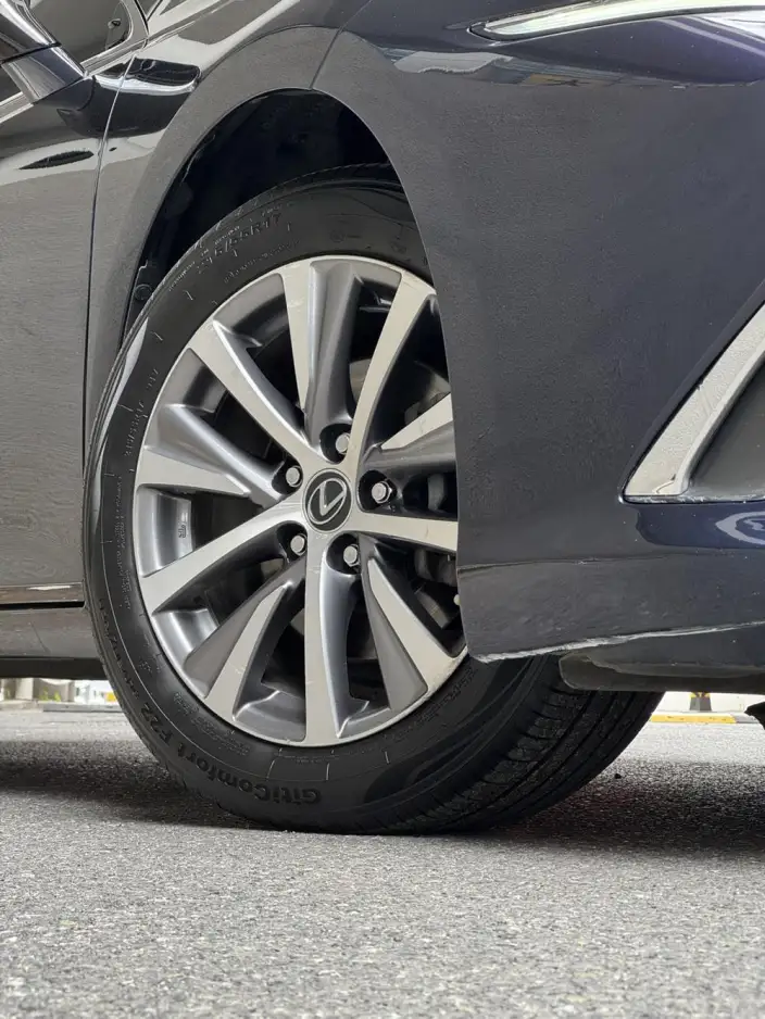 Lexus ES 2020 Model 200 Superior Edition China VI – фото 9