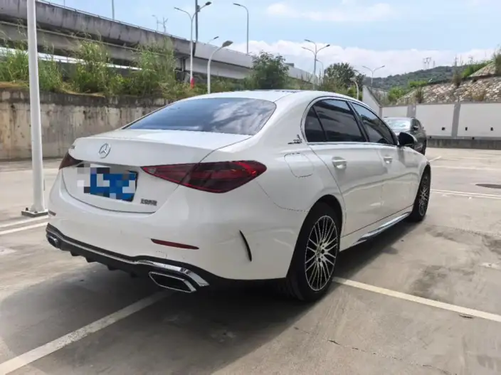 Mercedes-Benz C-Class 2025 Model C 260 L Sports Edition – фото 5