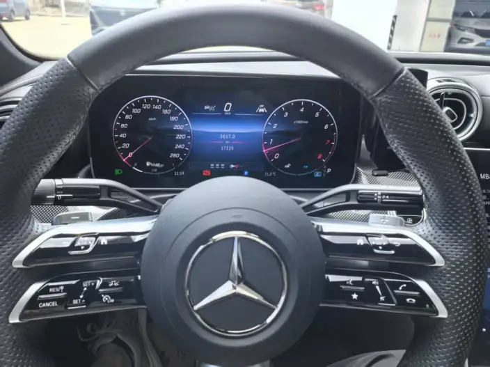 Mercedes-Benz C-Class 2025 Model C 260 L Sports Edition – фото 9