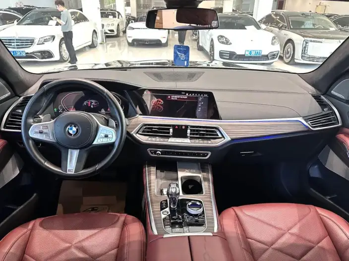 BMW X5 2022 Model Facelift xDrive 40Li Exclusive Model M Sports Set – фото 7