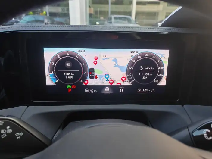 Volkswagen Tiguan L 2025 Model Pro 380TSI 4WD R-Line Zhizun Edition – фото 9