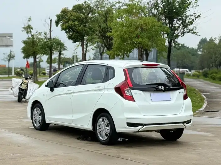 Honda Fit 2020 Model 1.5L CVT Comfort Edition – фото 5