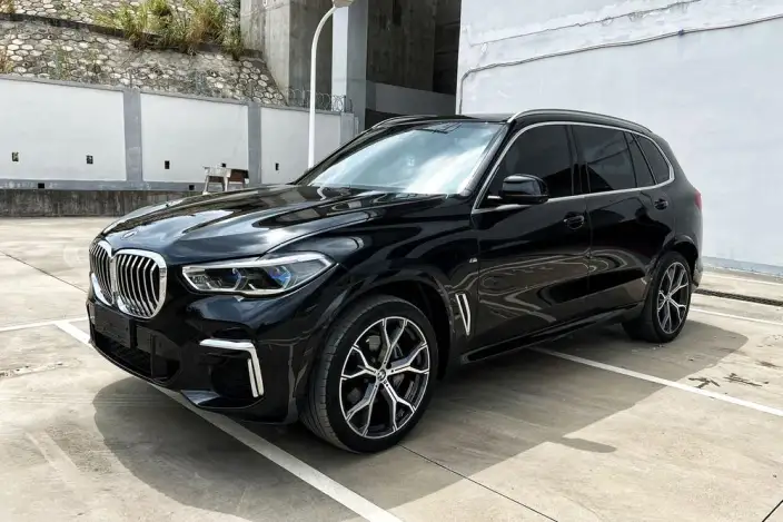 BMW X5 2022 Model xDrive 40Li Exclusive Model M Sports Set