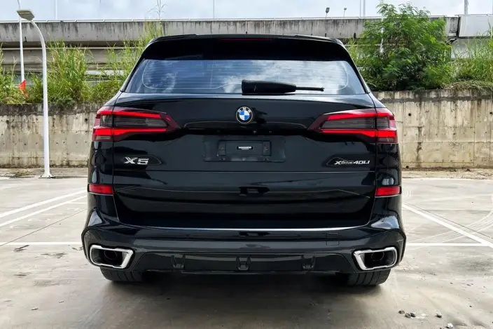 BMW X5 2022 Model xDrive 40Li Exclusive Model M Sports Set – фото 5