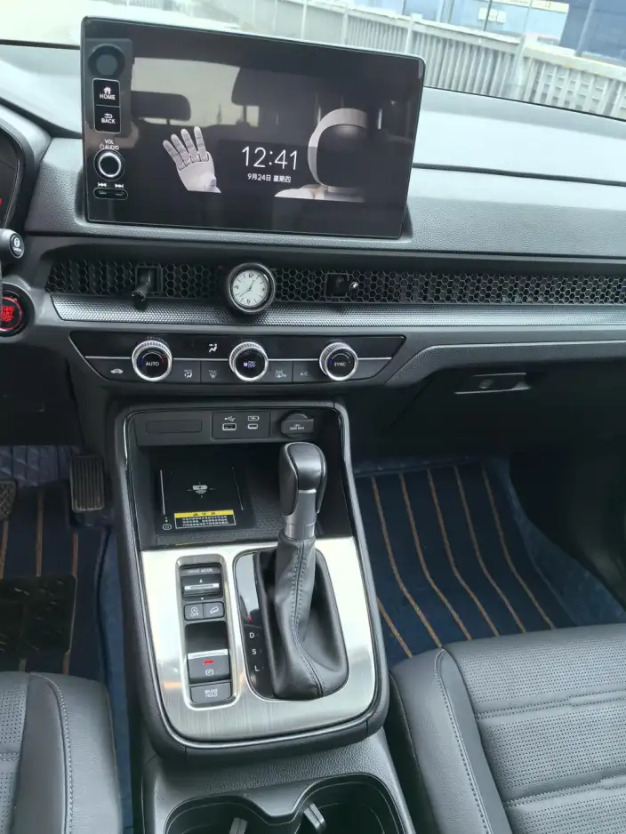 Honda CR-V 2023 Model 240TURBO CVT 2WD Smart Edition 5 seat Edition – фото 9
