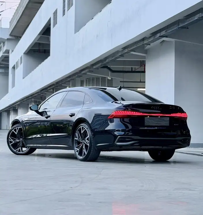 Audi A7 L 2024 Model 45 TFSI quattro Black Samurai Edition – фото 4