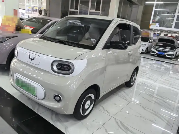 Wuling Hongguang MINIEV 2024 Model 215km Advanced version Lithium Iron Phosphate – фото 1