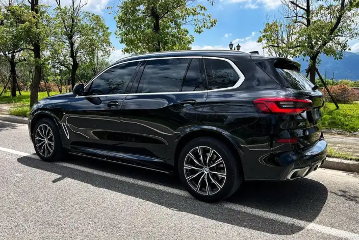 BMW X5 2023 Model xDrive30Li M Sports Set – фото 4