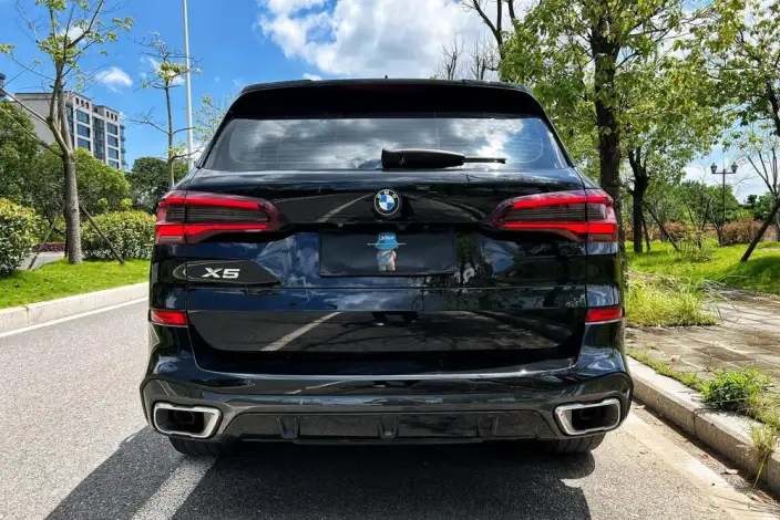 BMW X5 2023 Model xDrive30Li M Sports Set – фото 5