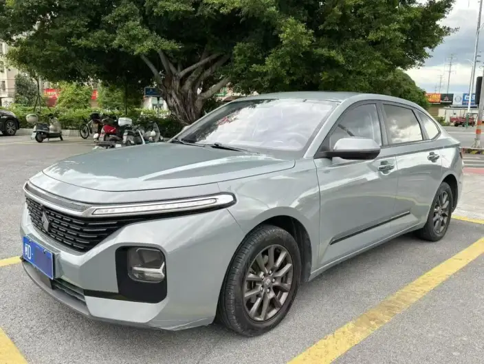 Baojun RC-5 2020 Model 1.5L Manual Smart Shine Luxury Model – фото 1