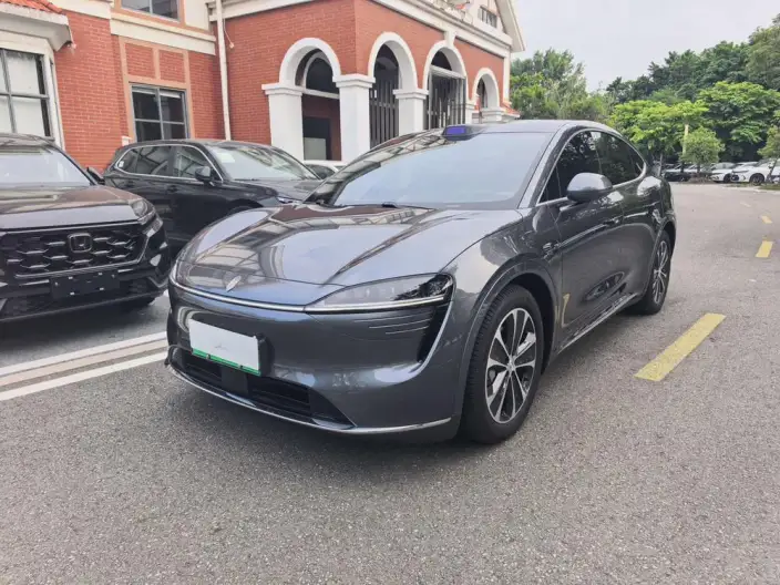 Luxeed R7 2025 Model Extended Range 53.4kWh Max Rear Drive Edition – фото 1