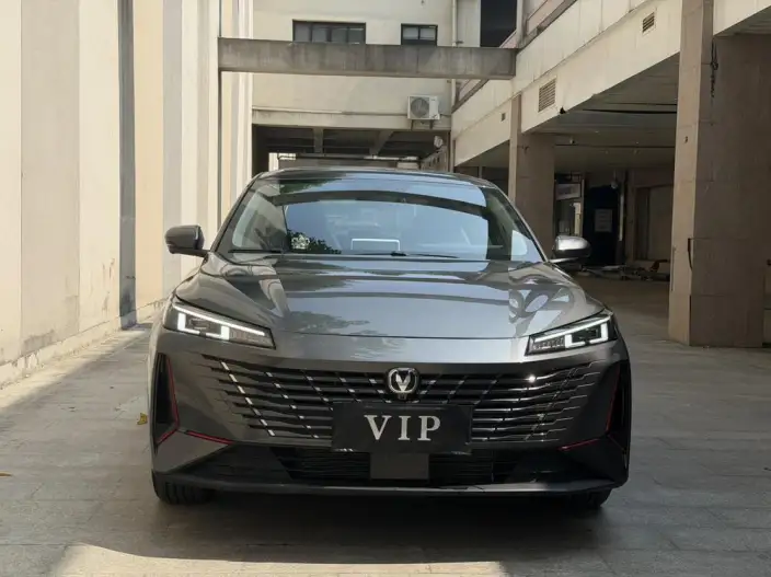 Changan Eado 2026 Model 1.5T DCT Classic Edition – фото 2