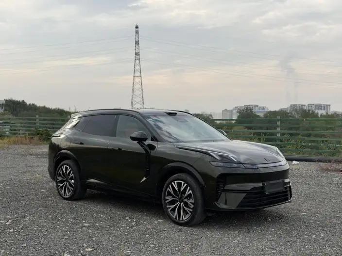 Lynk & Co 08 EM-P 2026 Model 210 4WD Performance Ultra H7 – фото 3