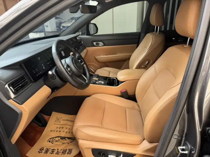 Li Auto ONE 2021 Model Extended Range 6 seat Edition – фото 8