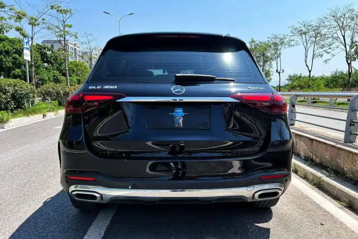 Mercedes-Benz GLE Imported 2023 Model GLE 350 4MATIC Dynamic Model – фото 5
