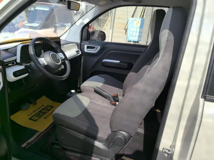 Wuling Hongguang MINIEV 2024 Model 215km Advanced version Lithium Iron Phosphate – фото 9
