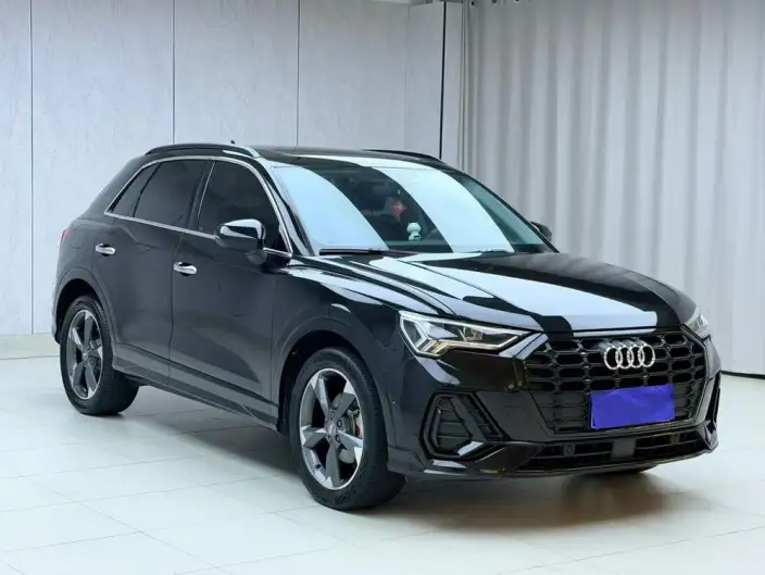 AUDI Q3 2021 Model 35 TFSI Fashion Dynamic Model – фото 3