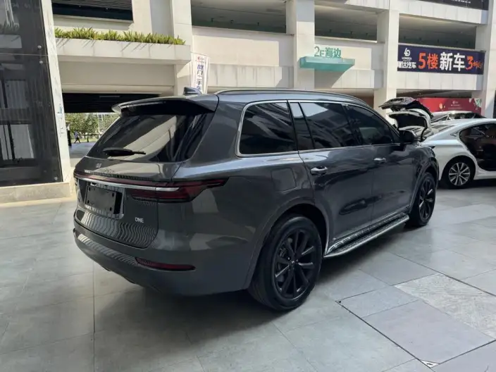 Li Auto ONE 2021 Model Extended Range 6 seat Edition – фото 6