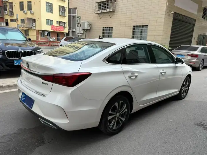 Changan Eado 2020 Model PLUS Blue whale NE 1.4T GDI Automatic Noble Model – фото 6