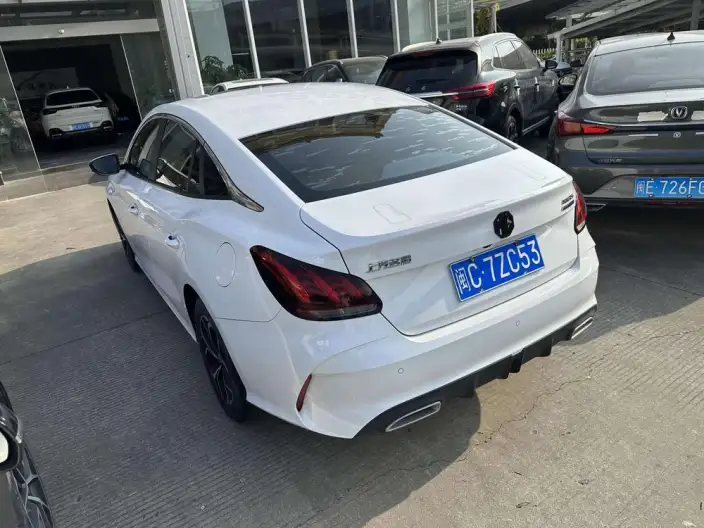 MG5 2021 Model 180DVVT CVT Youth Deluxe Edition