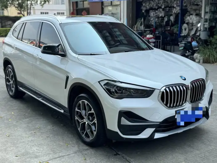 BMW X1 2021 Model sDrive20Li Exclusive Model – фото 3