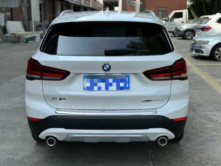 BMW X1 2021 Model sDrive20Li Exclusive Model – фото 5