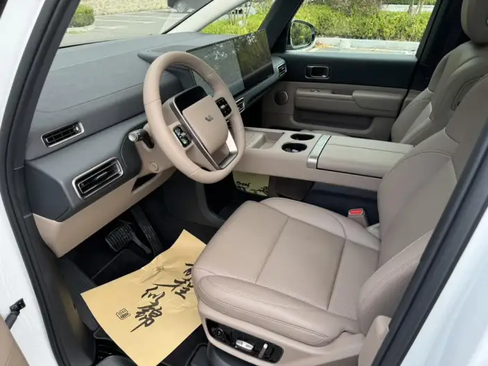 Li Auto MEGA 2025 Model Home Family Special Edition – фото 7
