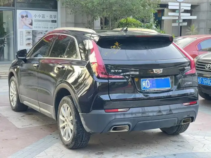 Cadillac XT4 2020 Model 28T 2WD Luxury Model – фото 3