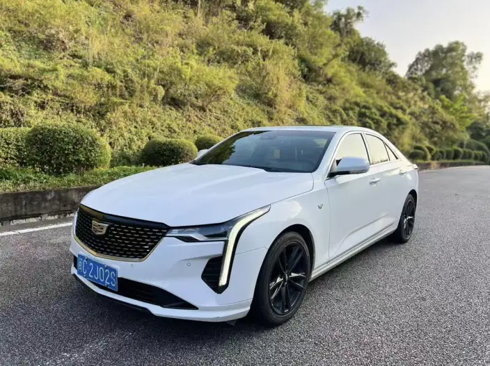 Cadillac CT4 2022 Model 28T Luxury Model – фото 1