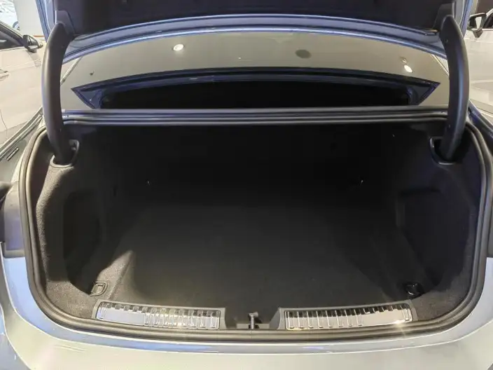 Audi A6L 2026 Model 2.0T quattro Exclusive Model – фото 10