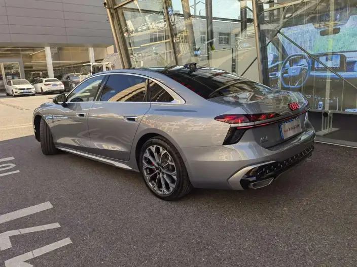 Audi A6L 2026 Model 2.0T quattro Exclusive Model – фото 3