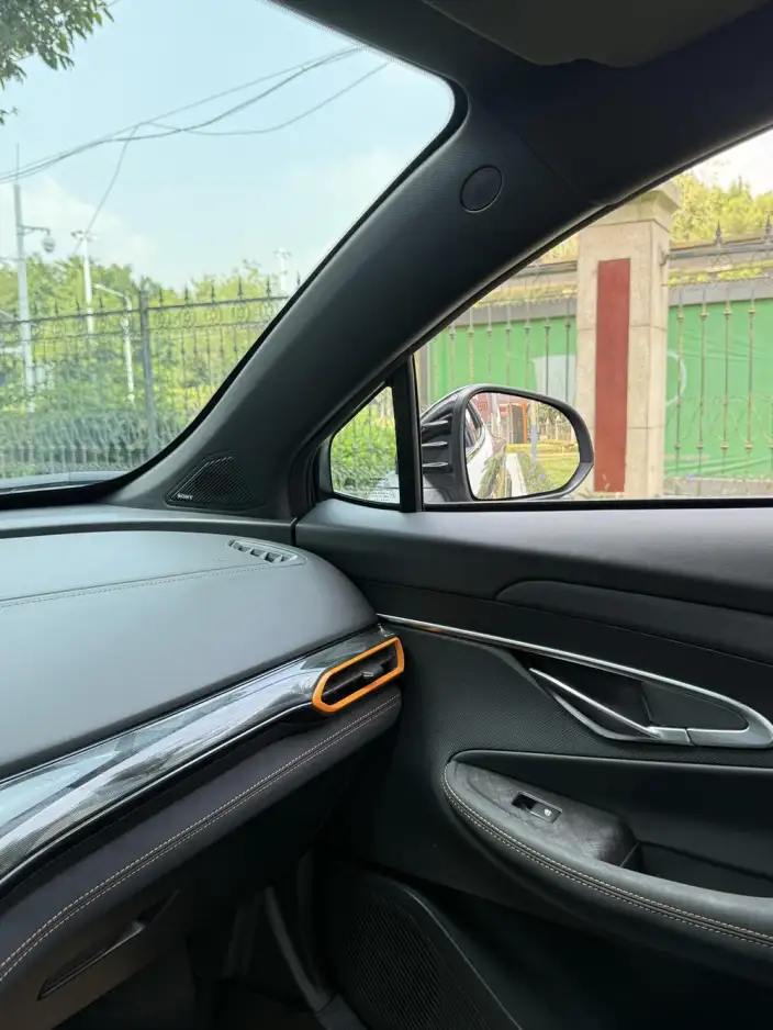 Changan UNI-T 2022 Model 1.5T Flagship Model – фото 6