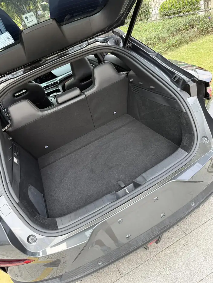 Changan UNI-T 2022 Model 1.5T Flagship Model – фото 7