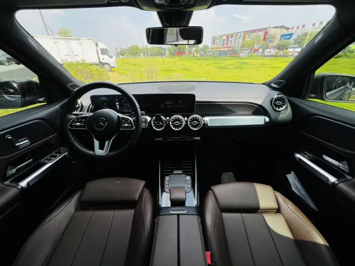 Mercedes-Benz GLB 2021 Model GLB 200 Dynamic Model – фото 7