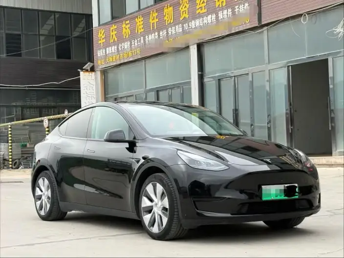 Model Y 2022 Model Facelift Rear-wheel drive version – фото 3
