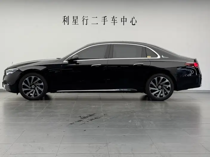 Mercedes-Benz E-Class 2025 Model E 300 L Luxury Model sedan – фото 4