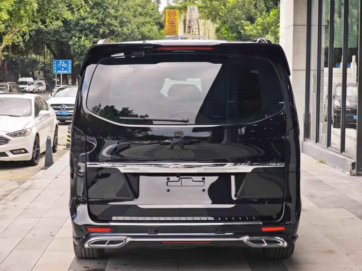 Viano 2023 Model 2.0T Business Edition 7 seat – фото 4