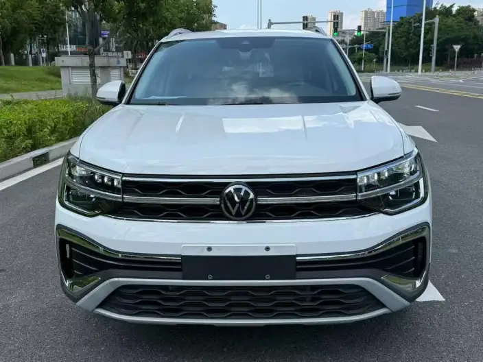 Volkswagen Tharu 2024 Model 300TSI 2WD Full Moon Edition – фото 2