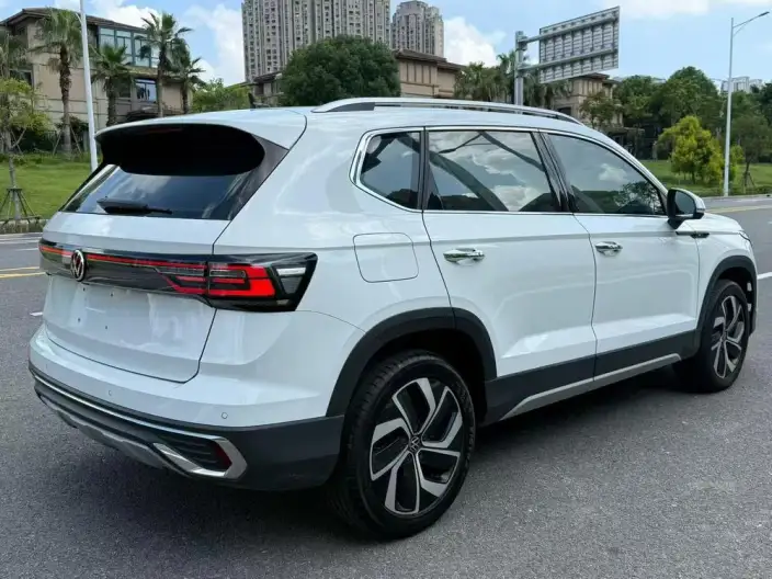Volkswagen Tharu 2024 Model 300TSI 2WD Full Moon Edition – фото 6