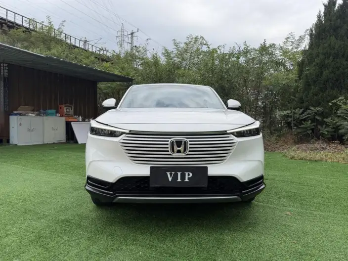 Honda Vezel 2023 Model 1.5L CVT Elite Edition – фото 2