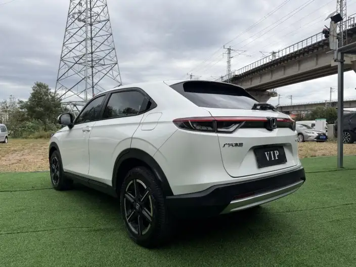 Honda Vezel 2023 Model 1.5L CVT Elite Edition – фото 5