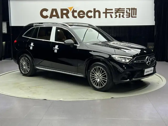 Mercedes-Benz GLC 2023 Model Facelift GLC 300 L 4MATIC Dynamic Model 7 seat – фото 3