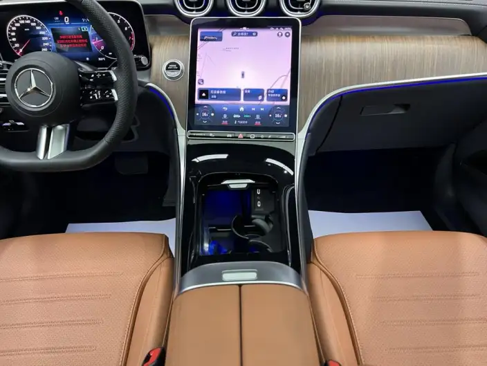 Mercedes-Benz GLC 2023 Model Facelift GLC 300 L 4MATIC Dynamic Model 7 seat – фото 7