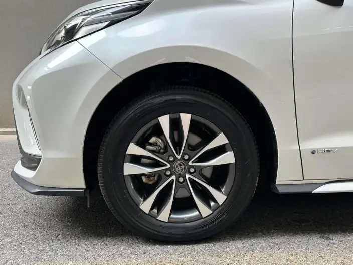 Granvia 2024 Model Intelligent Hybrid 2.5L 4WD Noble PLUS Edition – фото 10