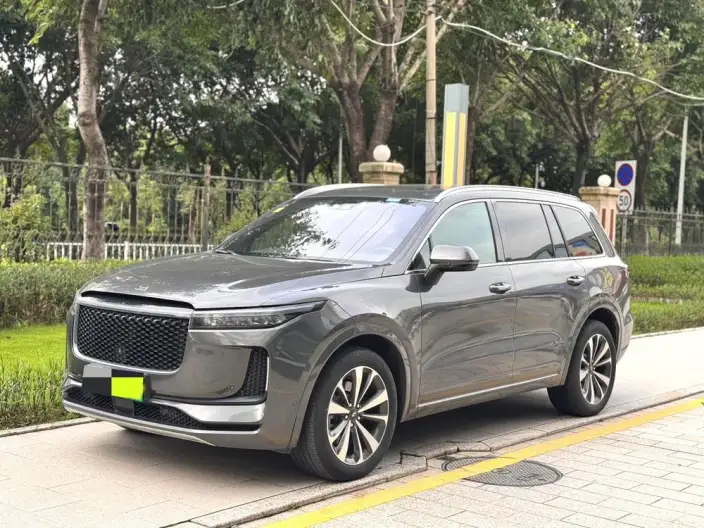Li Auto ONE 2020 Model Extended Range 6 seat Edition – фото 1