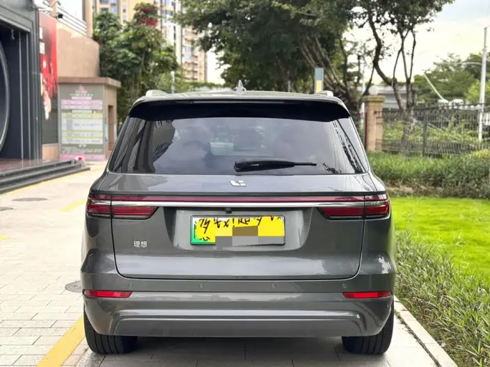 Li Auto ONE 2020 Model Extended Range 6 seat Edition – фото 5