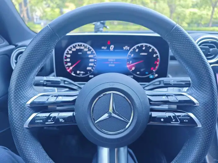 Mercedes-Benz C-Class 2023 Model Facelift II C 260 L Sports Edition – фото 9