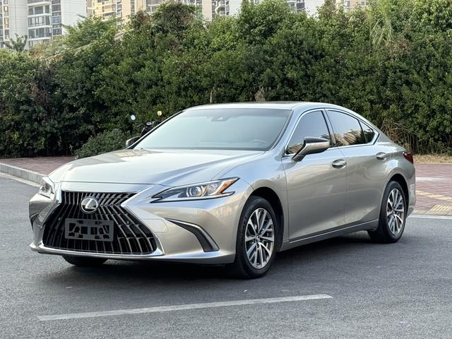 Lexus ES 2022 200 Excellence – фото 1