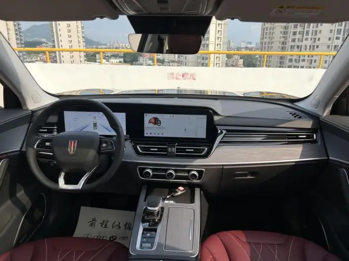 Hongqi HS5 2025 Model 2.0T Flag Xiang Pro Edition – фото 7