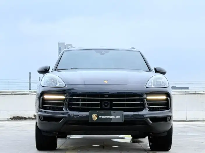 Cayenne 2023 Model Cayenne 3.0T – фото 2